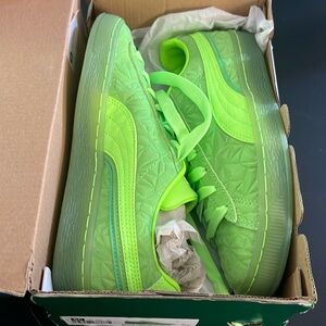 NIB Puma suede triplex mono jr in green flash